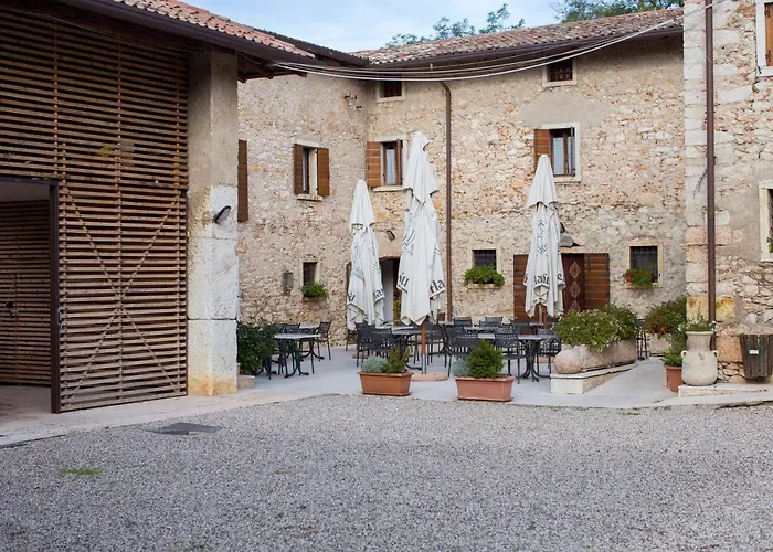 Ca' Lantgård SantʼAmbrogio di Valpolicella